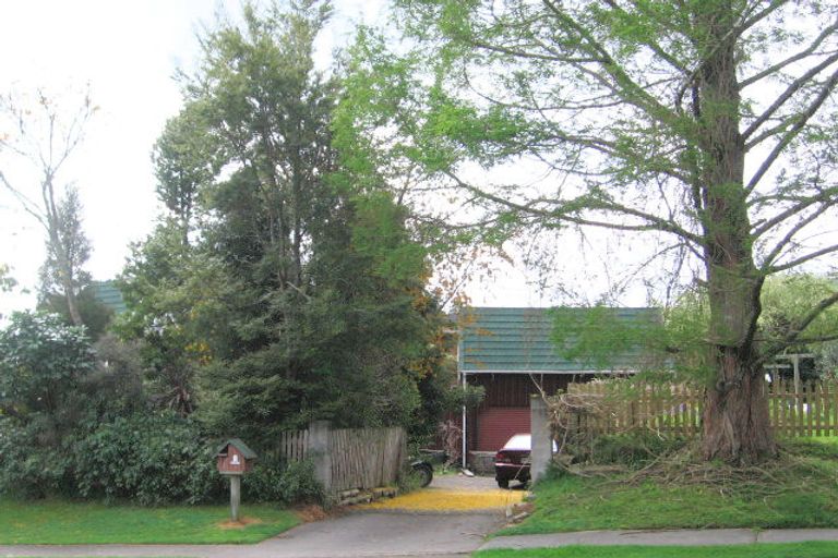 Photo of property in 1 Walford Drive, Lynmore, Rotorua, 3010