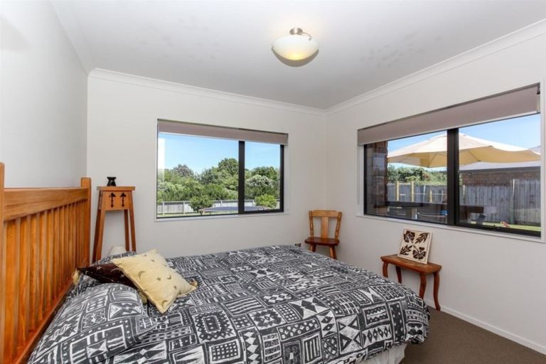Photo of property in 11 Coby Sydney Drive, Bell Block, New Plymouth, 4312