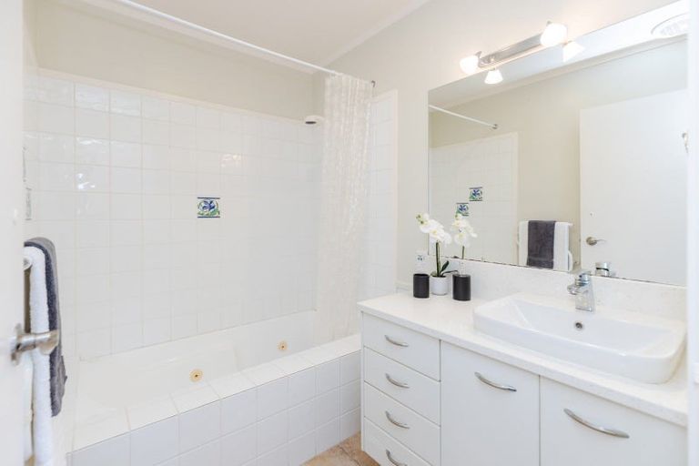 Photo of property in 104c Lake Road, Frankton, Hamilton, 3204