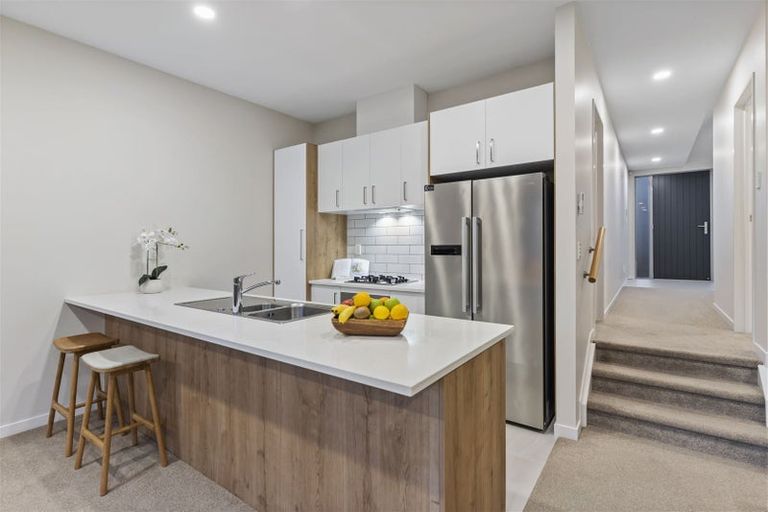 Photo of property in 31 Bight Road, Long Bay, Auckland, 0630