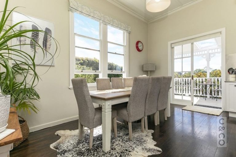 Photo of property in 25 George Street, Riverhead, 0820