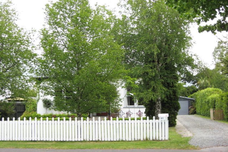 Photo of property in 45 Ayers Street, Rangiora, 7400