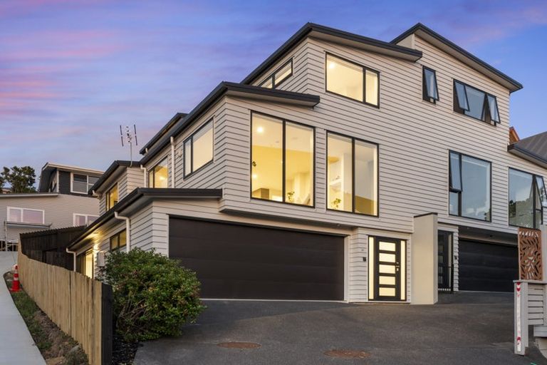 Photo of property in 37a Hythe Terrace, Mairangi Bay, Auckland, 0630