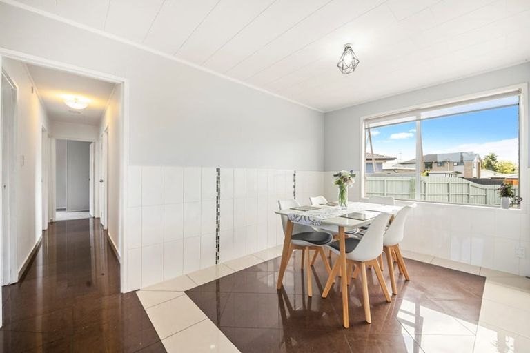 Photo of property in 14 Misty Place, Papatoetoe, Auckland, 2025