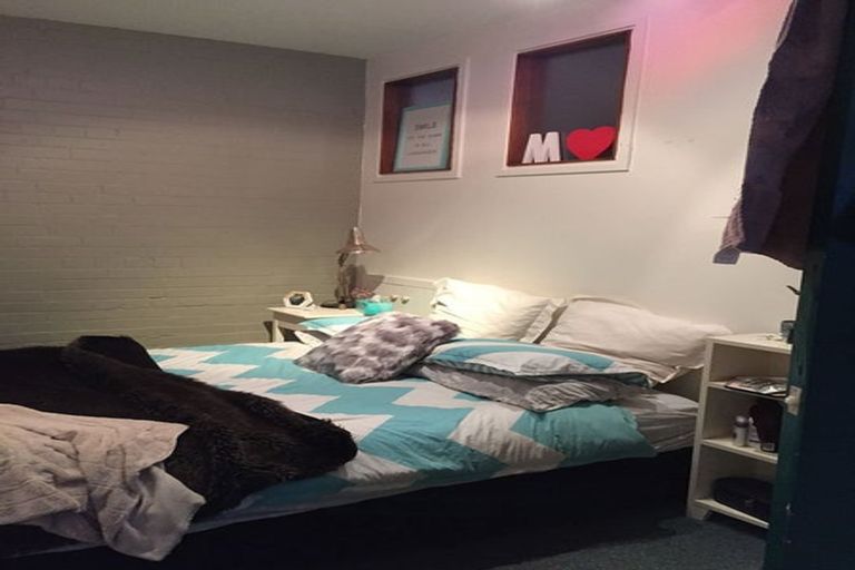 Photo of property in 8 Vogel Street, Dunedin Central, Dunedin, 9016