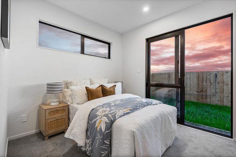 Photo of property in 196 Henwood Road, Westgate, 0814