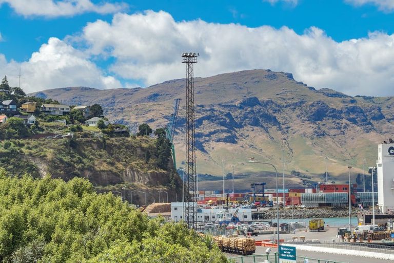 Photo of property in 92n Governors Bay Road, Cass Bay, Lyttelton, 8971