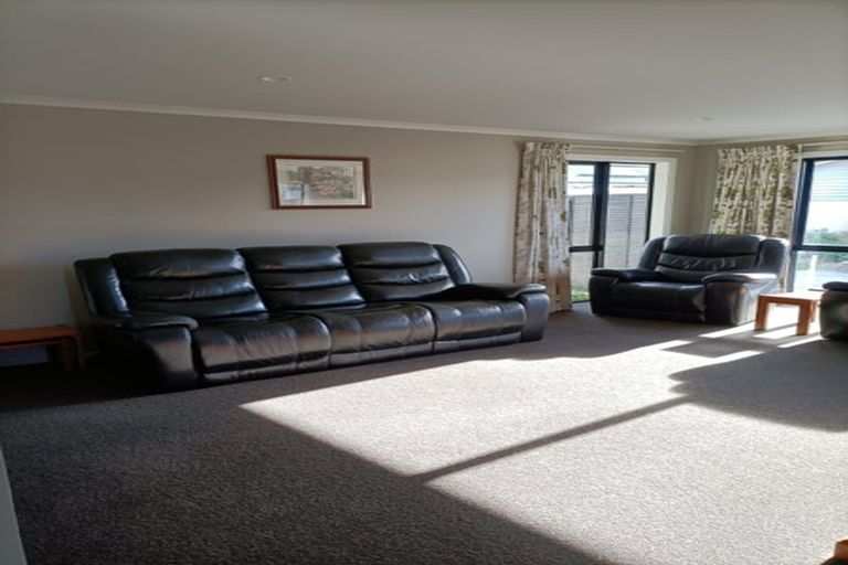 Photo of property in 16 Johnstone Street, Tinwald, Ashburton, 7700