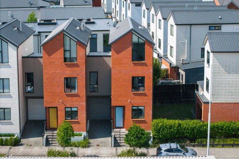 Photo of property in 8/6 Onekiritea Road, Hobsonville, Auckland, 0616