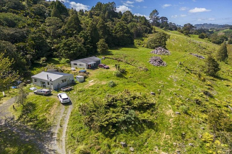 Photo of property in 480 Upper Waiwera Road, Puhoi, Silverdale, 0994