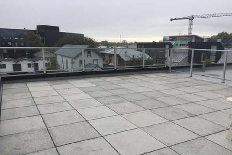 Photo of property in 20/15 Peterborough Street, Christchurch Central, Christchurch, 8013