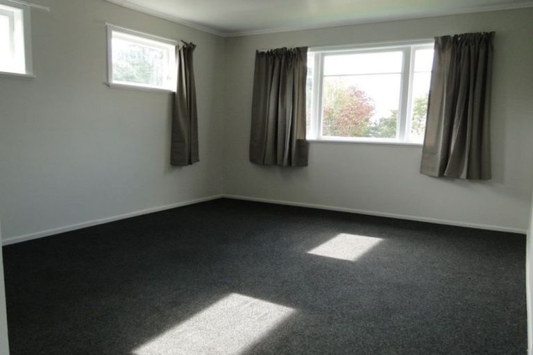 Photo of property in 39 Mcclintock Road, Massey, Auckland, 0614
