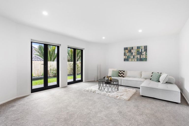 Photo of property in 105 Alec Craig Way, Gulf Harbour, Whangaparaoa, 0930