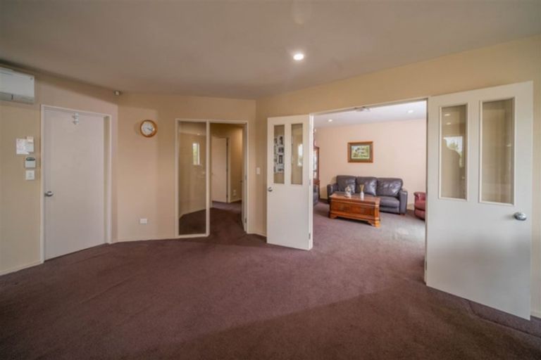 Photo of property in 9 Kaniere Avenue, Hei Hei, Christchurch, 8042