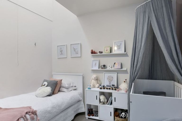 Photo of property in Dixonlane Apartments, 9/7 Feltex Lane, Te Aro, Wellington, 6011