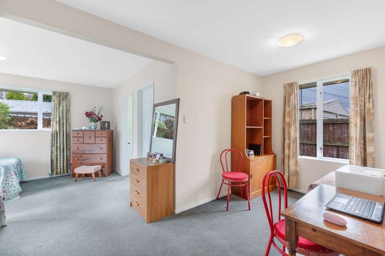 Photo of property in 26 Showgate Avenue, Sockburn, Christchurch, 8042