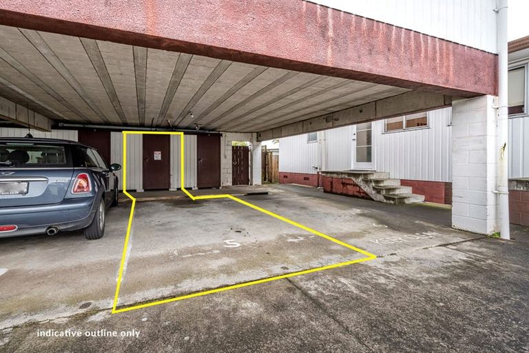 Photo of property in 5/27 Pakuranga Road, Pakuranga, Auckland, 2010