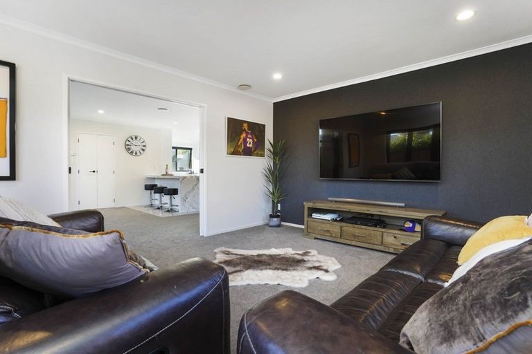 Photo of property in 9 Pascal Place, Flagstaff, Hamilton, 3210