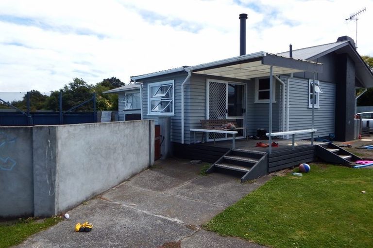 Photo of property in 13 Flower Street, Bulls, 4818