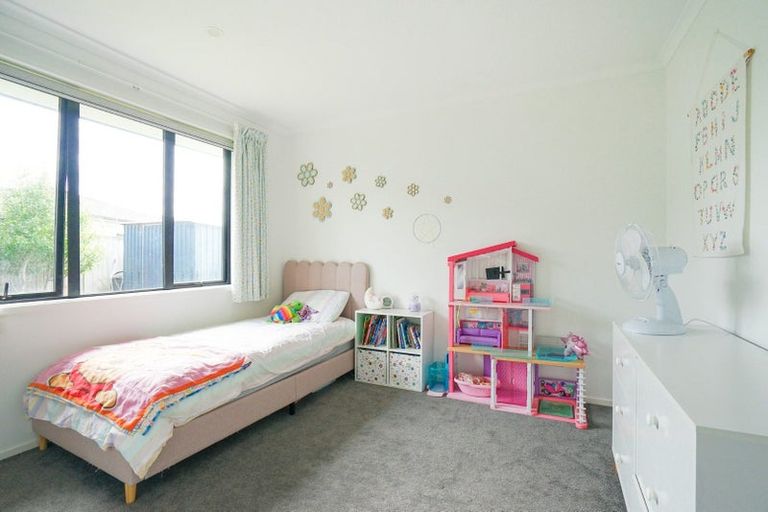 Photo of property in 40 Calder Crescent, Pokeno, 2402