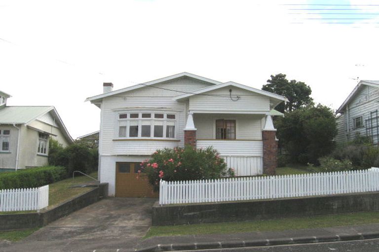 Photo of property in 7 Wanganella Street, Birkenhead, Auckland, 0626