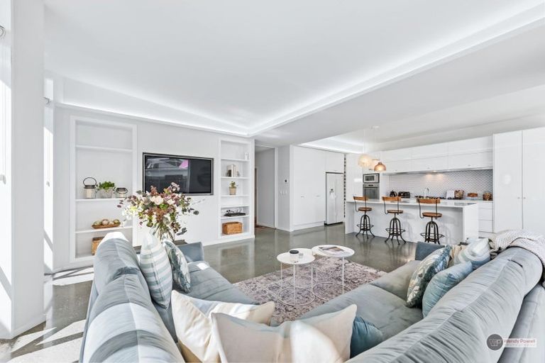 Photo of property in 35 Buick Street, Petone, Lower Hutt, 5012