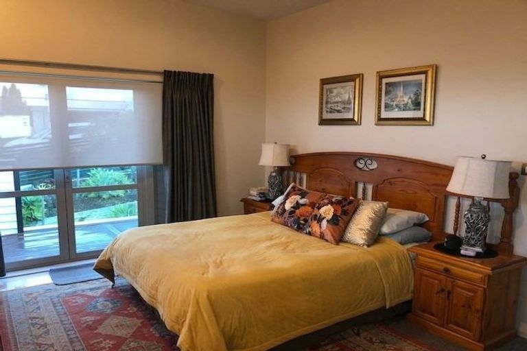 Photo of property in 74 Fitzwilliam Drive, Torbay, Auckland, 0630