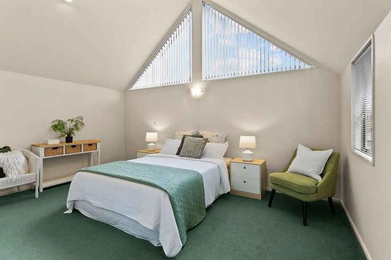 Photo of property in 4/1010 Colombo Street, St Albans, Christchurch, 8014