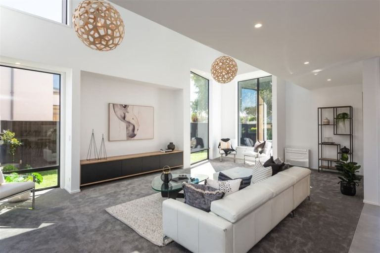 Photo of property in 58 Wai-iti Terrace, Burnside, Christchurch, 8052