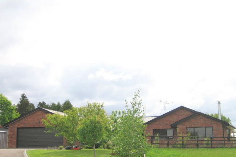 Photo of property in 17 Blundell Place, Katikati, 3129