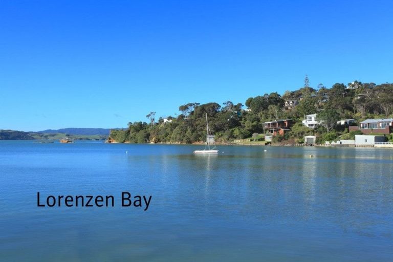 Photo of property in 2/2 Mahana Place, Raglan, 3225