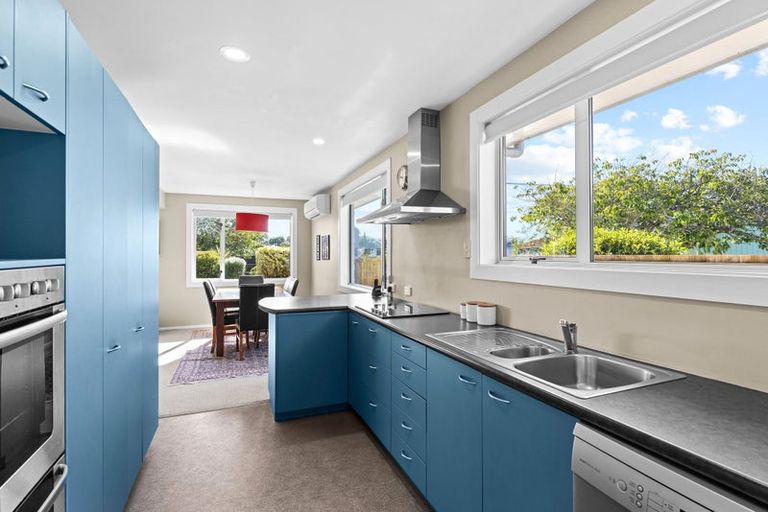 Photo of property in 39 Martbern Crescent, Bishopdale, Christchurch, 8053