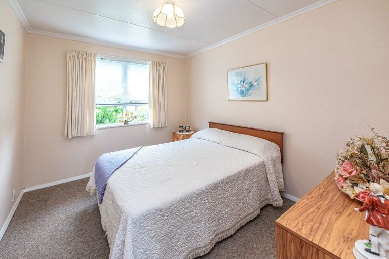 Photo of property in 40 Selwyn Crescent, College Estate, Whanganui, 4500