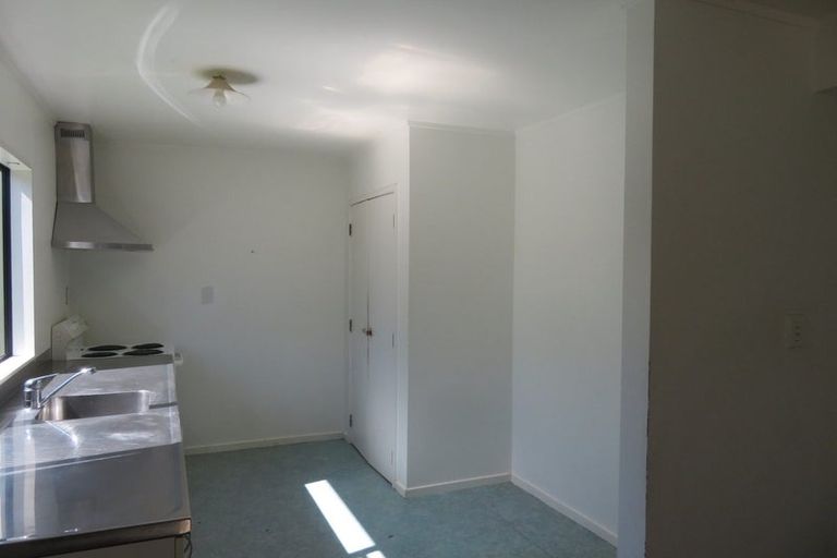 Photo of property in 26 Barneys Farm Road, Clendon Park, Auckland, 2103