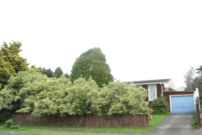 Photo of property in 9 Robert Allan Way, Pakuranga Heights, Auckland, 2010