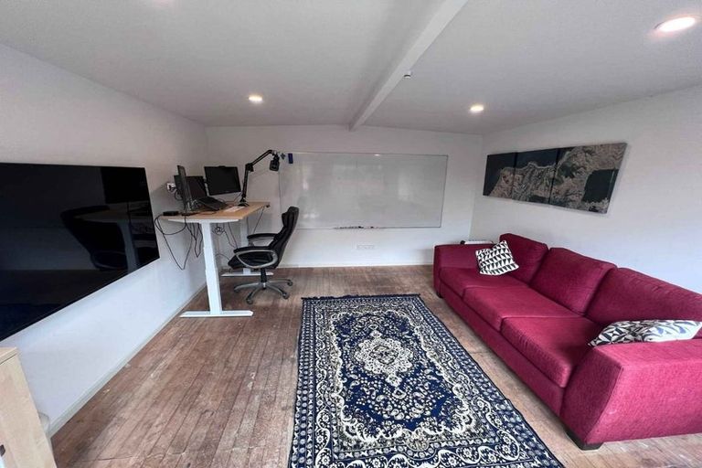 Photo of property in 8 Pukerua Beach Road, Pukerua Bay, 5026