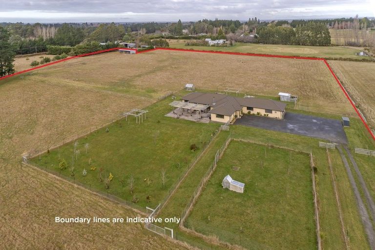 Photo of property in 11 Hodgsons Road, Loburn, Rangiora, 7472
