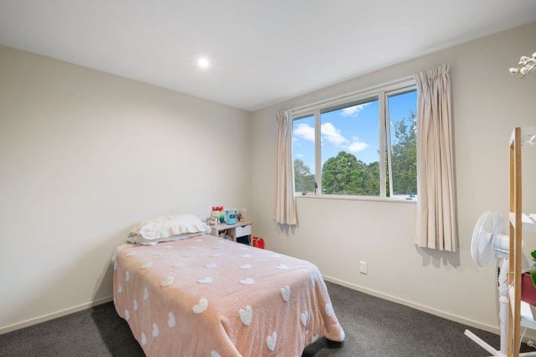 Photo of property in 5 Rosefield Lane, Northcote, Christchurch, 8052