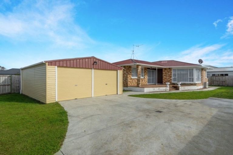 Photo of property in 8 Cotton Street, St Andrews, Hamilton, 3200