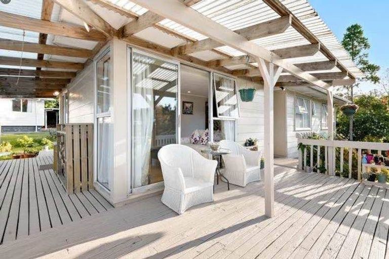 Photo of property in 29 Bellringer Road, Massey, Auckland, 0614