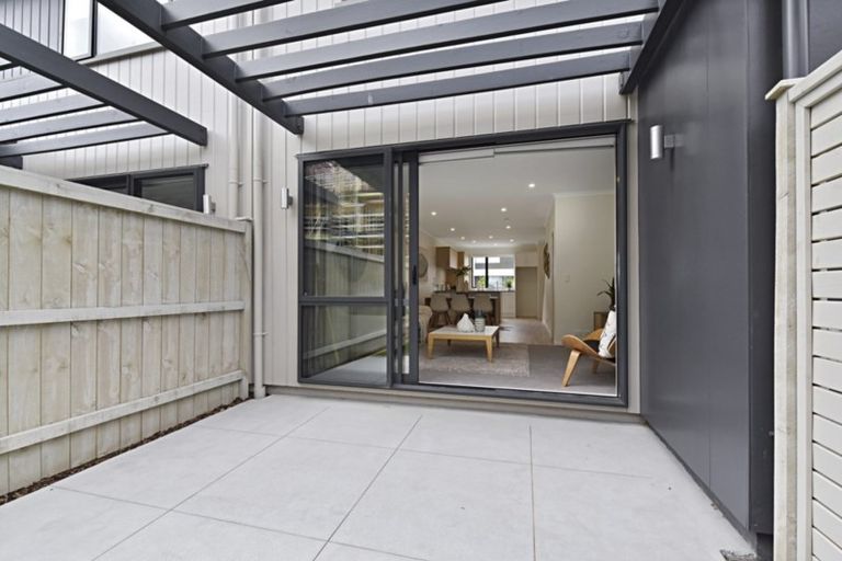 Photo of property in 5 Bonnette Road, Flat Bush, Auckland, 2019