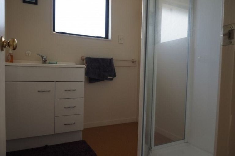 Photo of property in 66 Park Avenue, Waitarere Beach, Levin, 5510