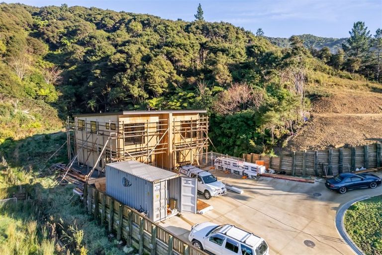 Photo of property in 9 Hastings Grove, Wainuiomata, Lower Hutt, 5014