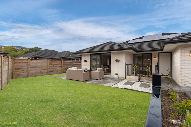 Photo of property in 9 Shearwater Lane, Whitby, Porirua, 5024