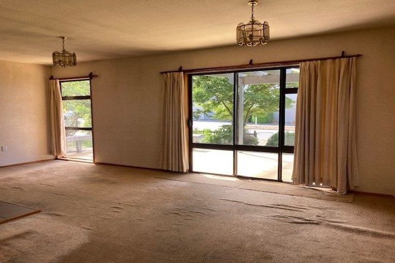 Photo of property in 155 Waenga Drive, Cromwell, 9310