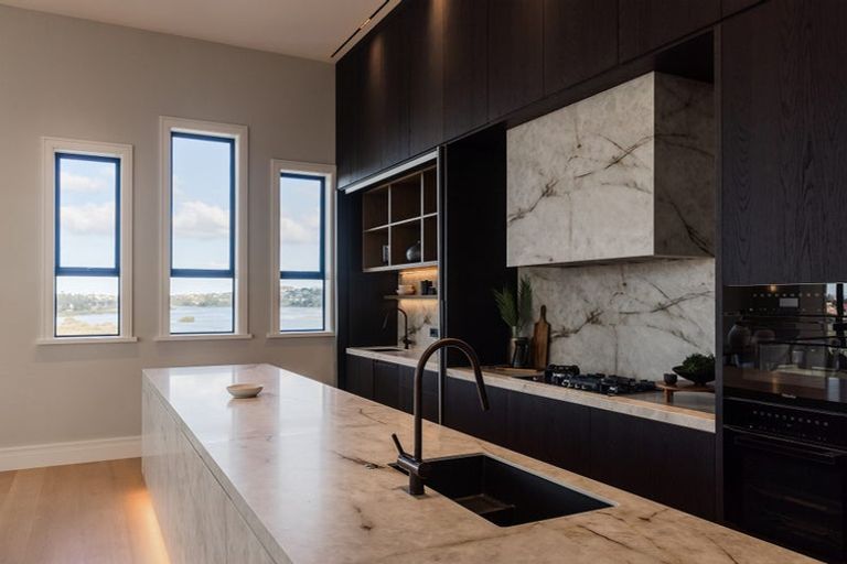 Photo of property in 112 Arran Point Parade, Orewa, 0931