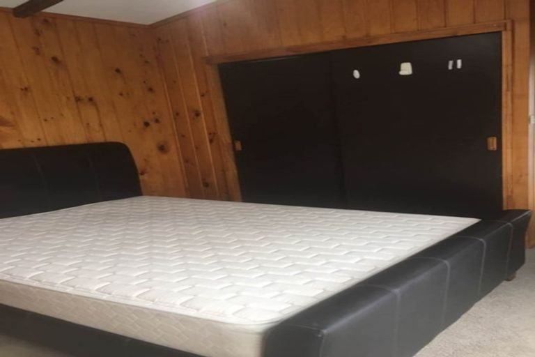 Photo of property in 8 Keldale Place, Forrest Hill, Auckland, 0620