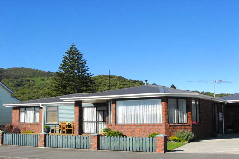 Photo of property in 17 Cowper Street, Greymouth, 7805