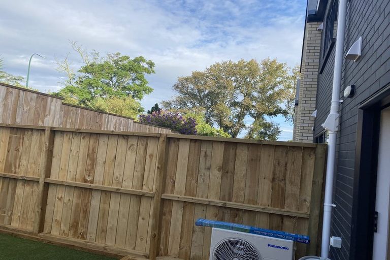 Photo of property in 37/125b Metcalfe Road, Ranui, Auckland, 0612