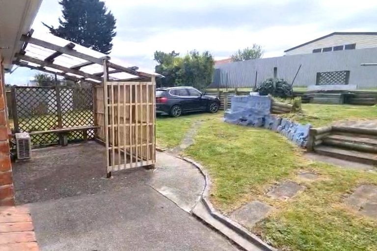 Photo of property in 10 Churchill Crescent, Tawhero, Whanganui, 4501